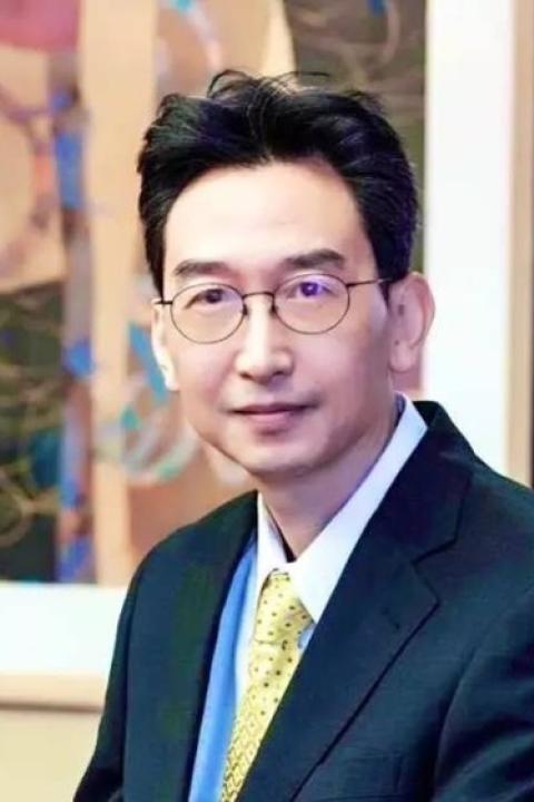 Jason Wen headshot